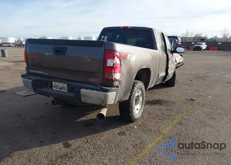2008 GMC Sierra 2500Hd Slt z USA, uszkodzony, nr VIN 1GTHK29618E194648